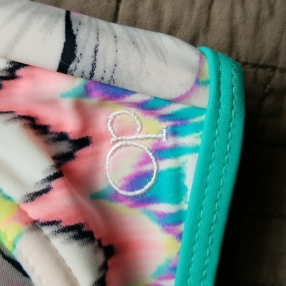 OP Structured Strapless Bikini Top Women's Swim EUC - Picture 3 of 6